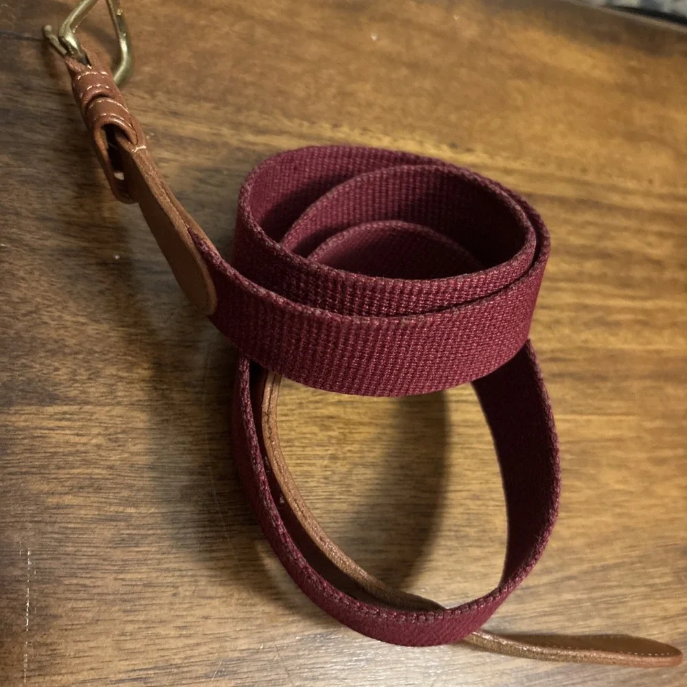 Coach excellent linen